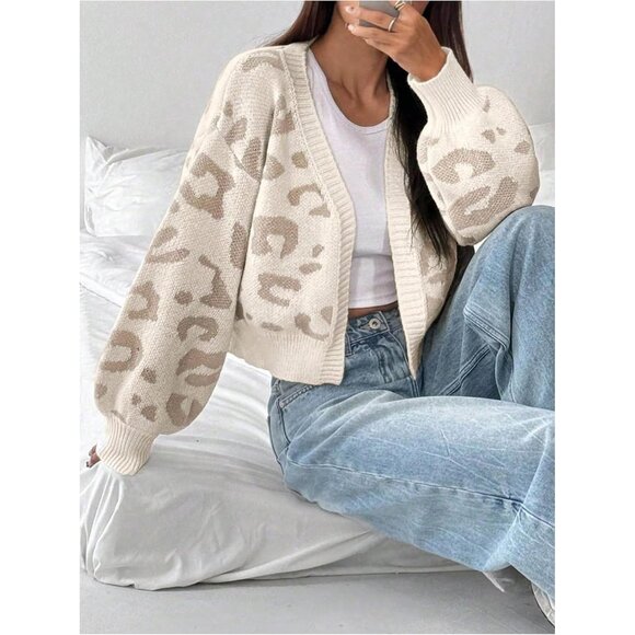 Women's Cropped Leopard Print Cardigan Long Sleeve Oversized Trendy Sweater - Picture 3 of 5